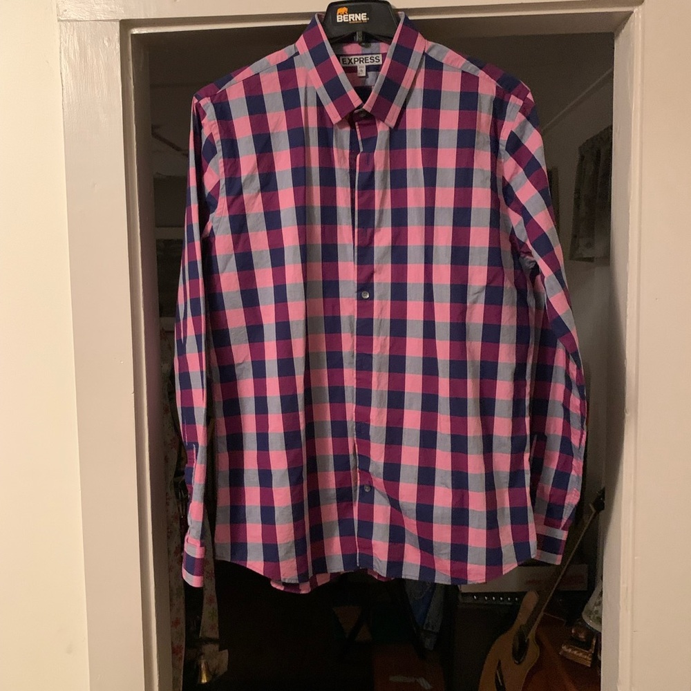 EUC mens Express dress shirt
